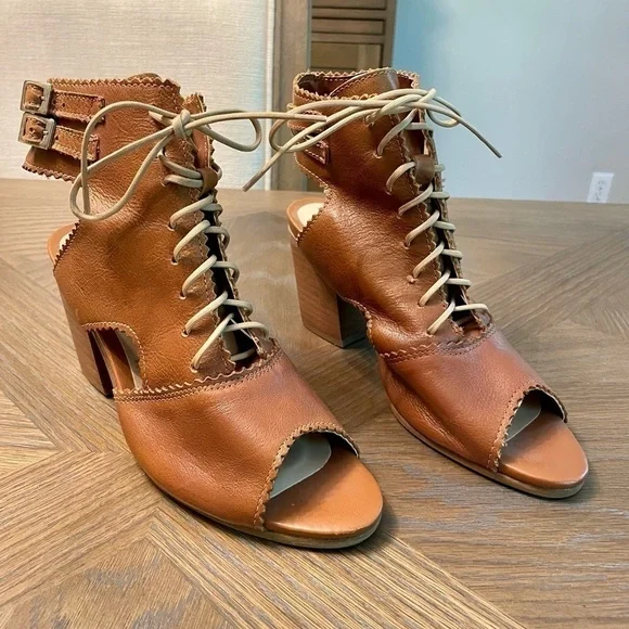 Nwot Brantano Leather Lace up Open Toe and Open Heel Caramel - Picture 10 of 16